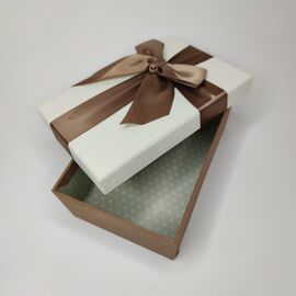 Подарочная коробка с атласным бантом цвет бежево-коричневый, Размеры ДхШхВ, см: 16 х 10 х 6, фото 