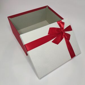 Подарочная коробка с атласным бантом 32 Х 24 Х 14 цвет красно-бежевый, Размеры ДхШхВ, см: 32 х 24 х 14, фото 